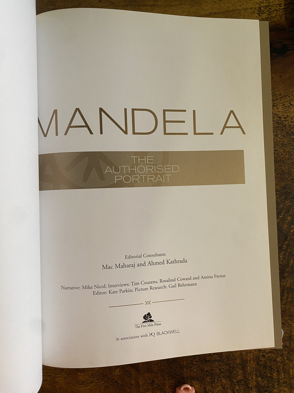 Mandela; The Authorised Portrait -