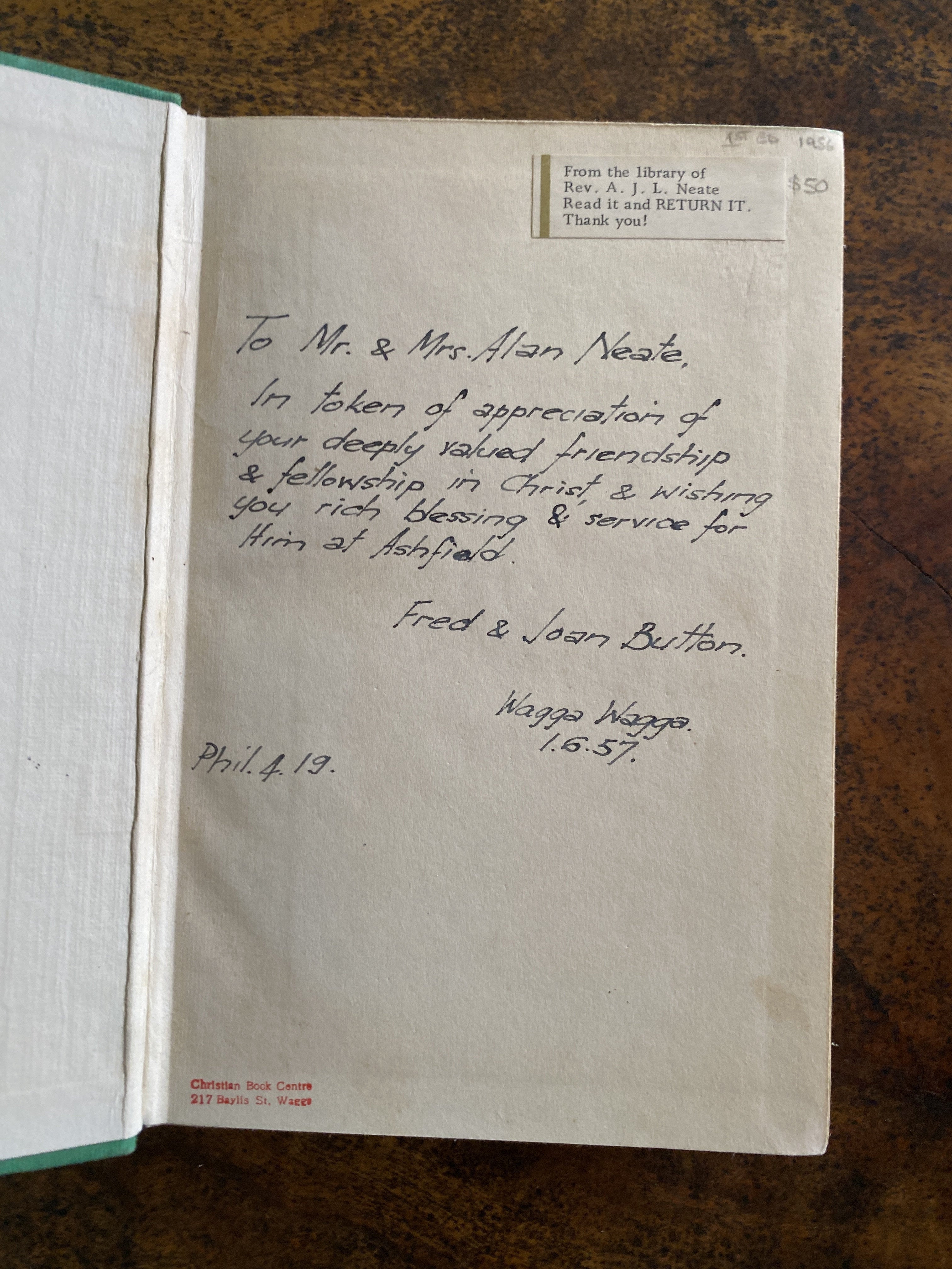 Devil At My Heels: The Story Of Louis Zamperini - Zamperini, Louis & Itria, Helen