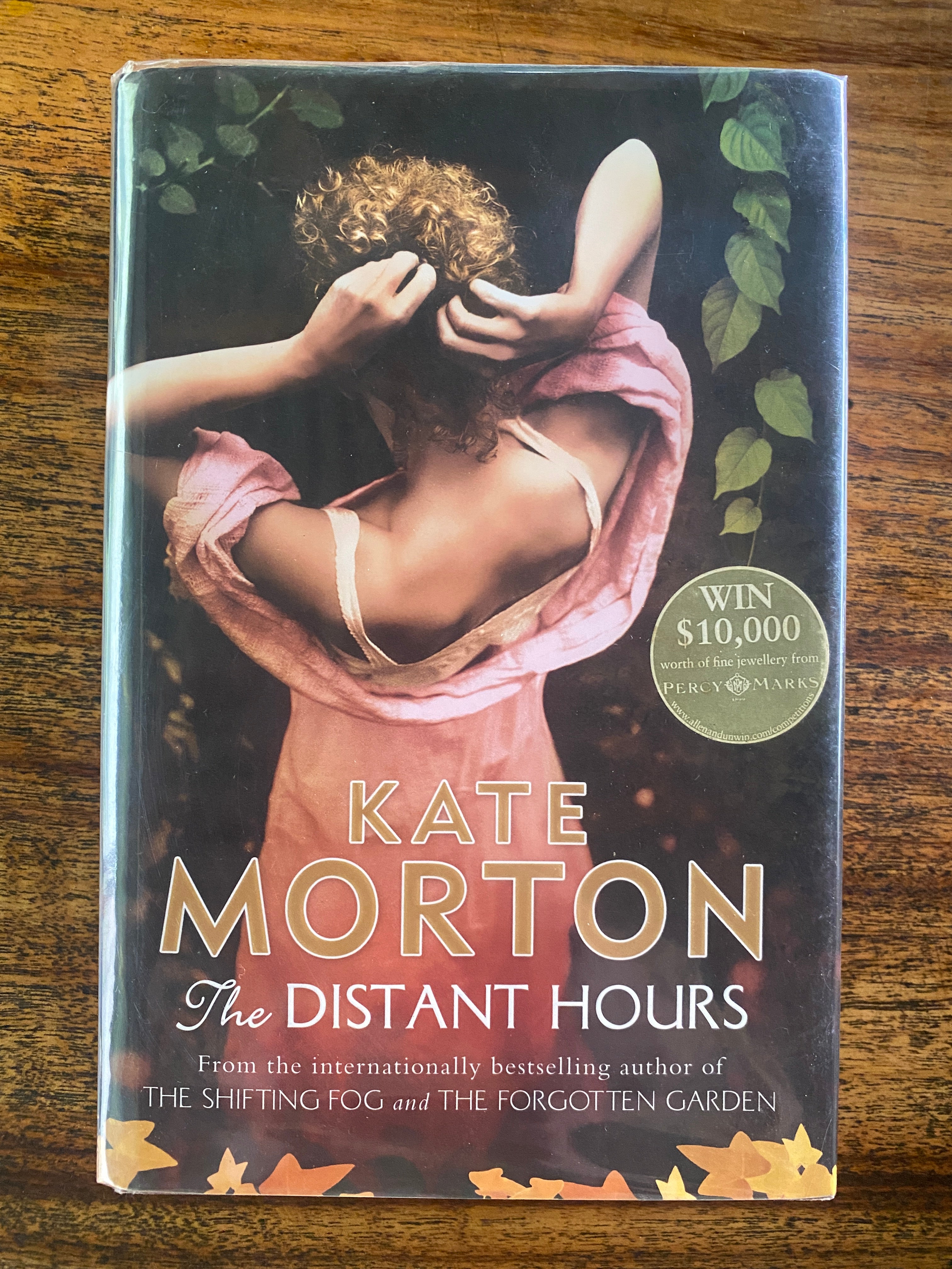The Distant Hours — Morton, Kate