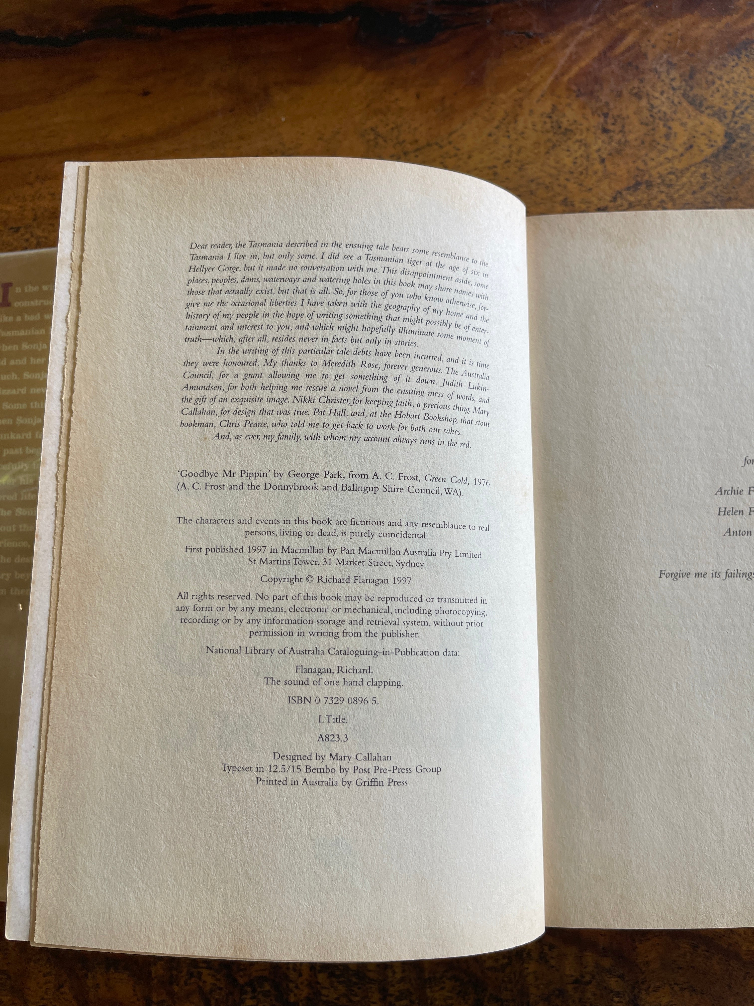 The Sound of One Hand Clapping — Flanagan, Richard