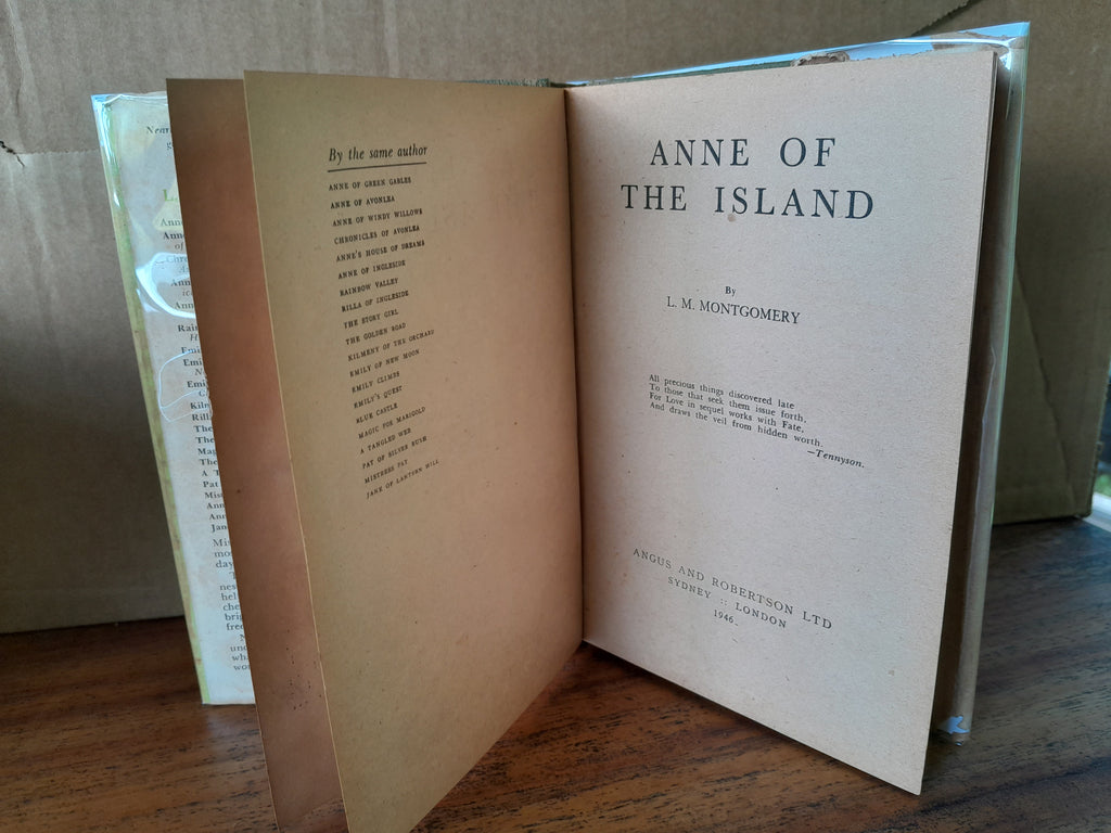 Anne of the Island - L. M. Montgomerey