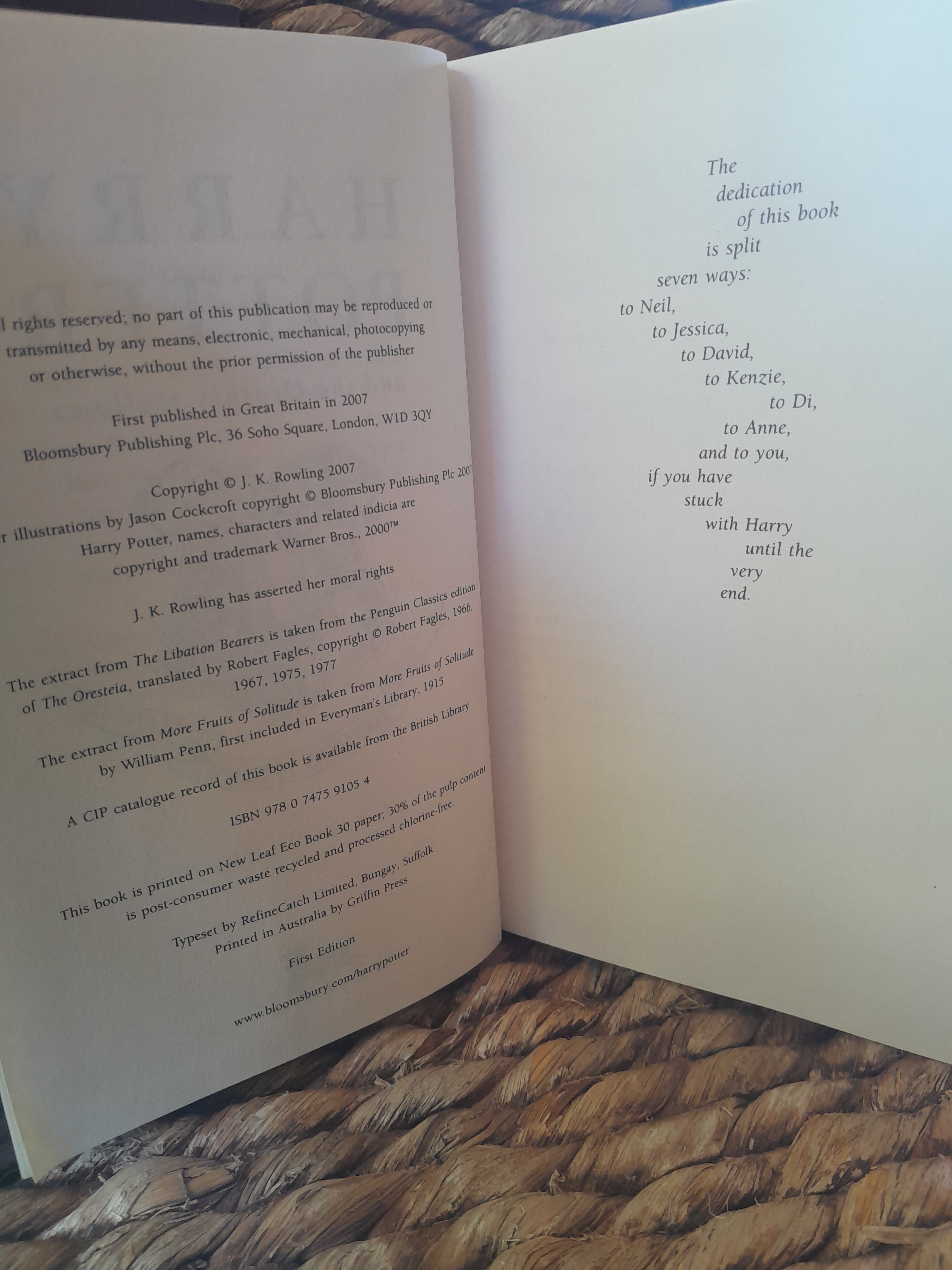 Harry Potter and The Deathly Hallows - J. K. Rowling