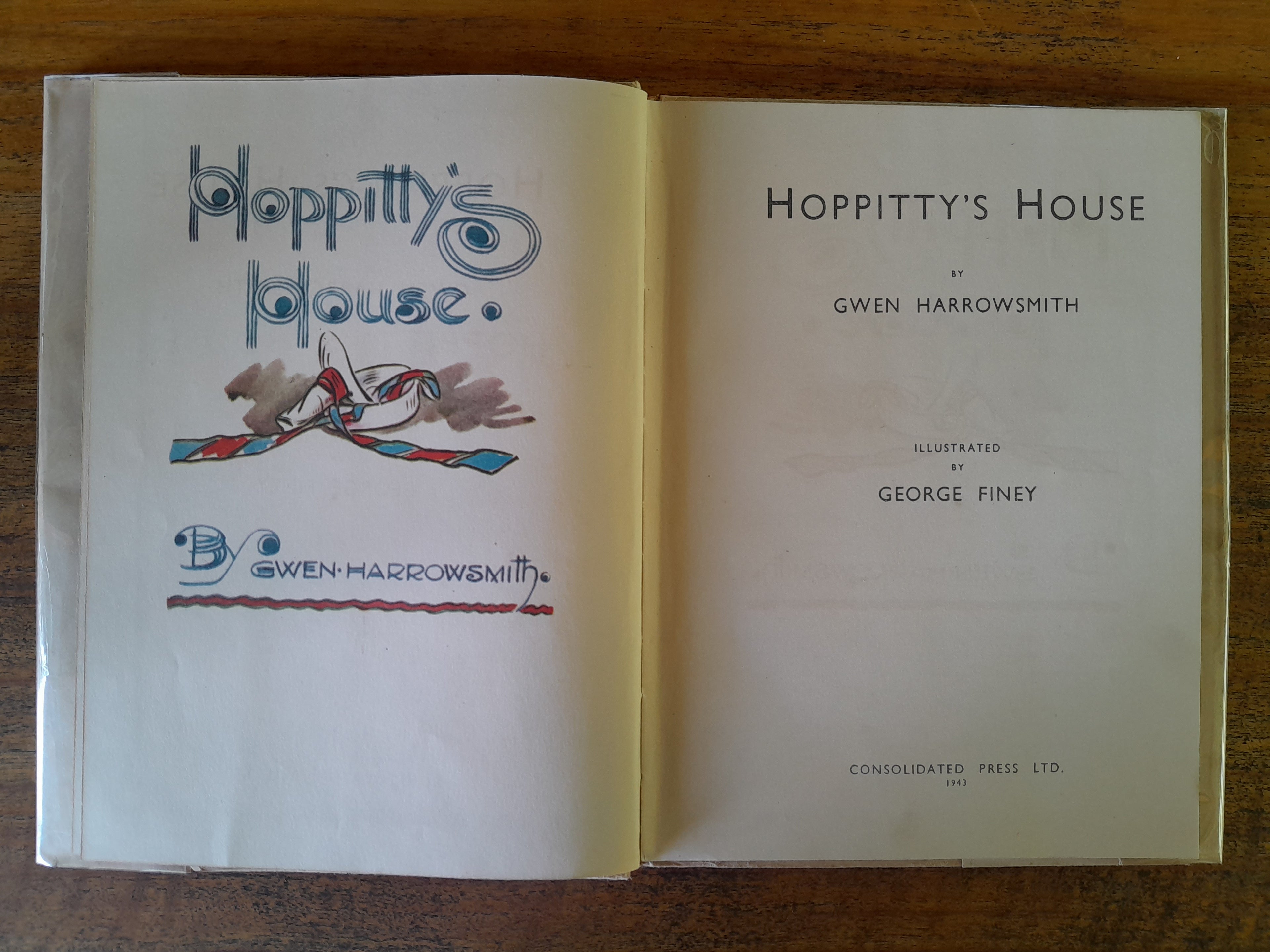 Hoppity's House - Harrowsmith, Gwen