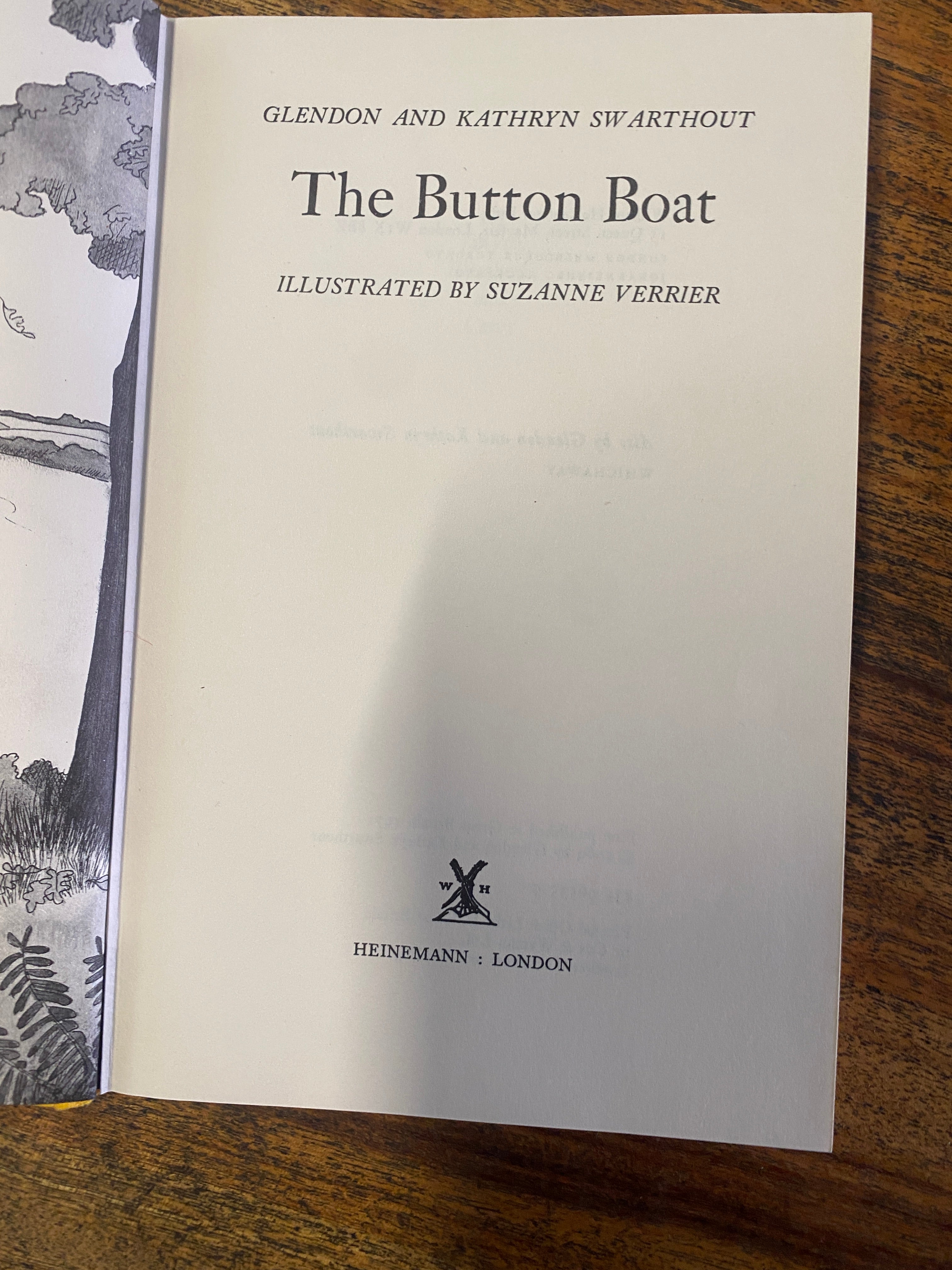 The Button Boat - Swarthout, Glendon & Kathryn