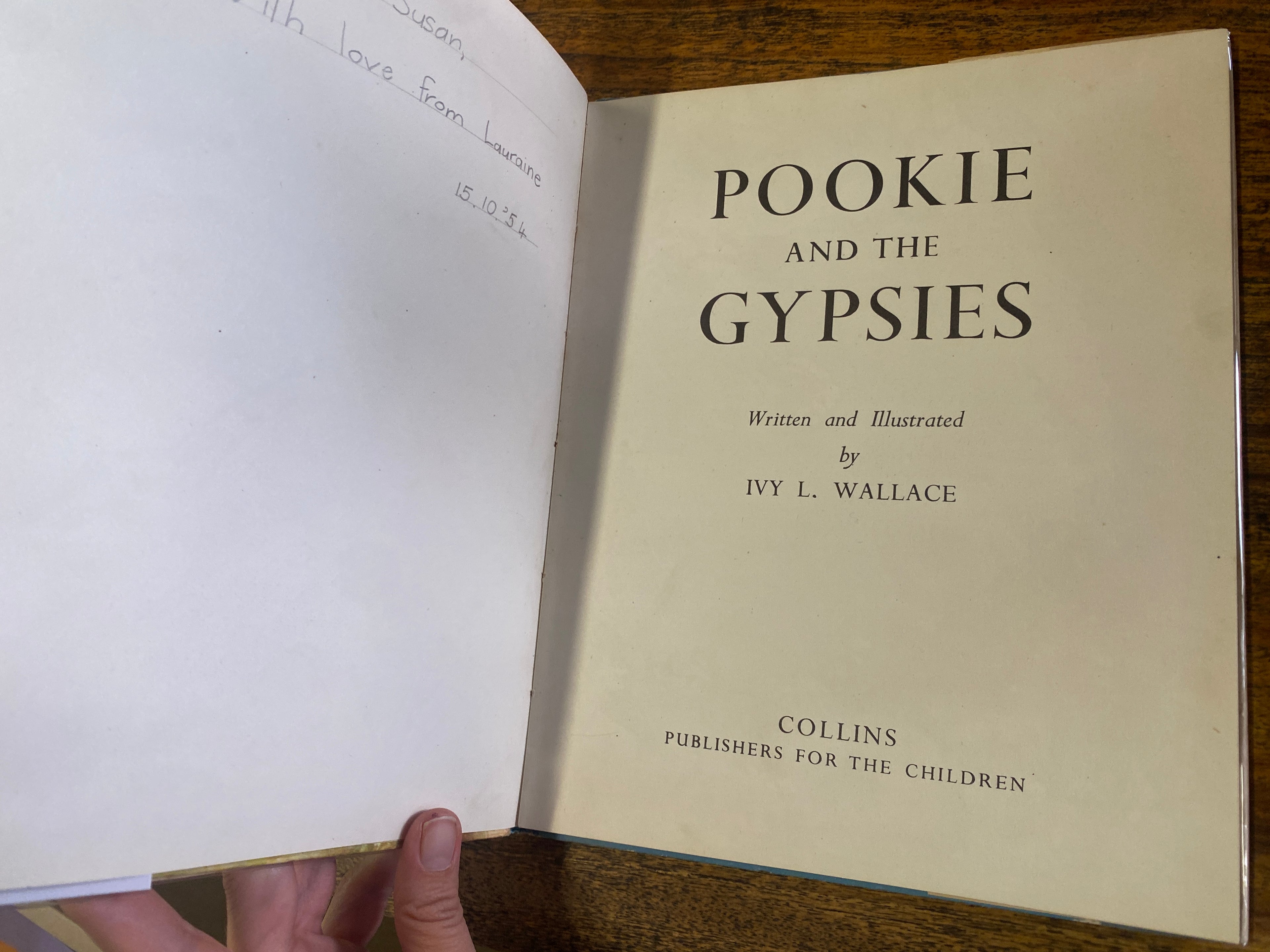 Pookie and the Gypsies - Wallace, Ivy L.