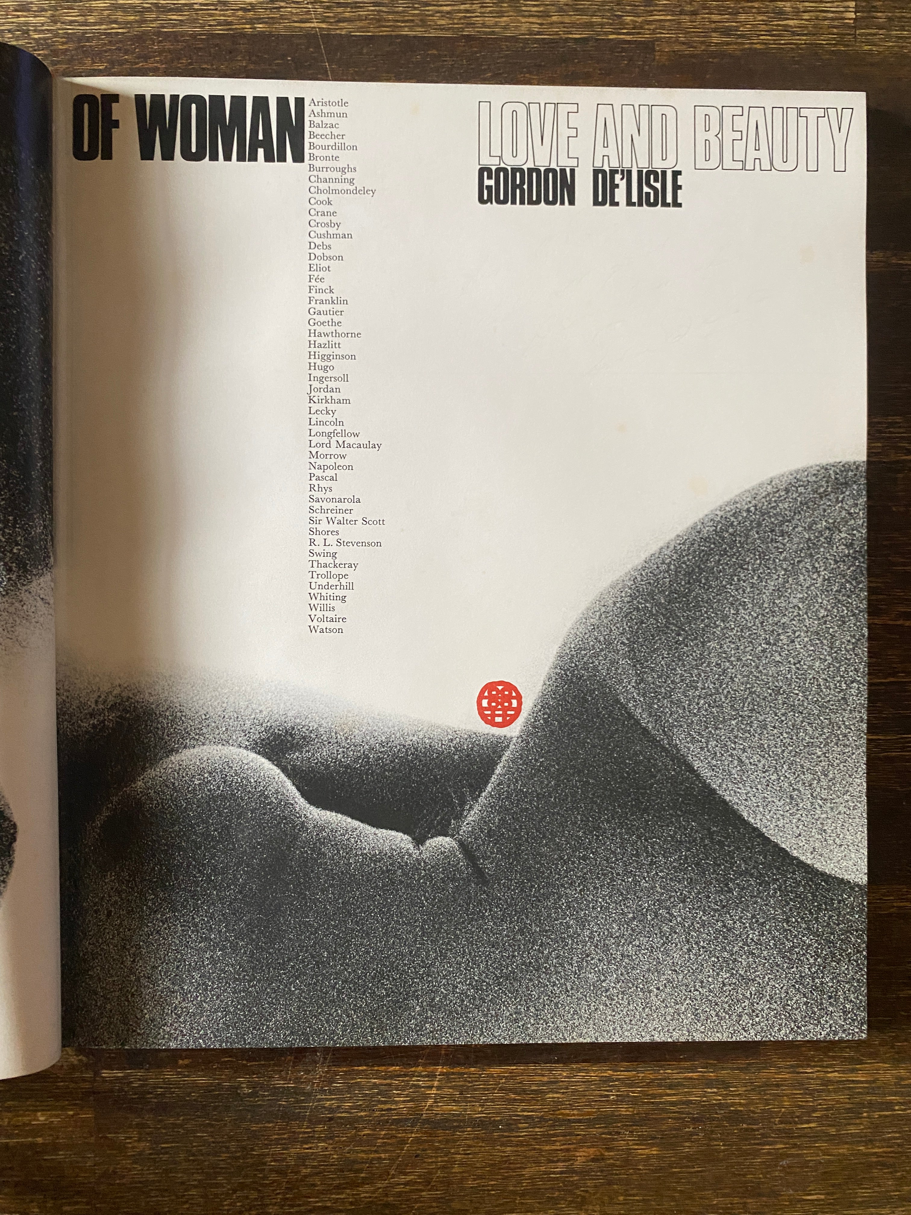 Of Woman Love and Beauty - De'Lisle, Gordon