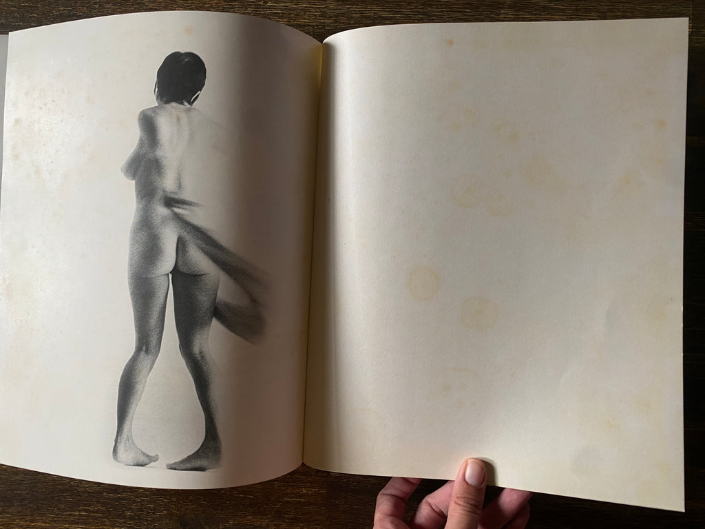 Of Woman Love and Beauty - De'Lisle, Gordon