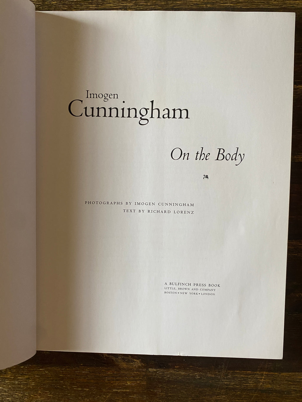 Imogen Cunningham; On The Body - Lorenz, Richard