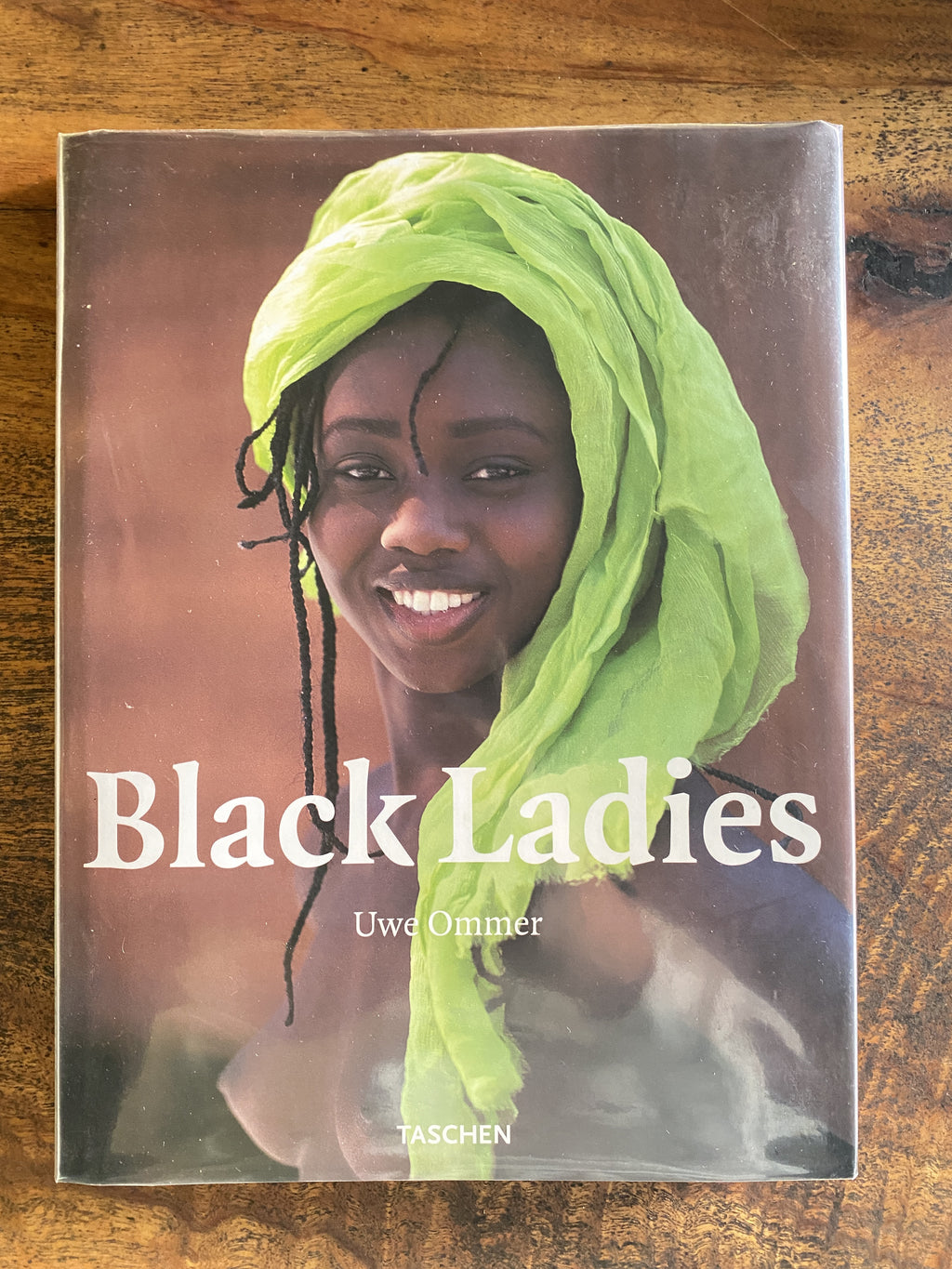 Black Ladies — Ommer, Uwe