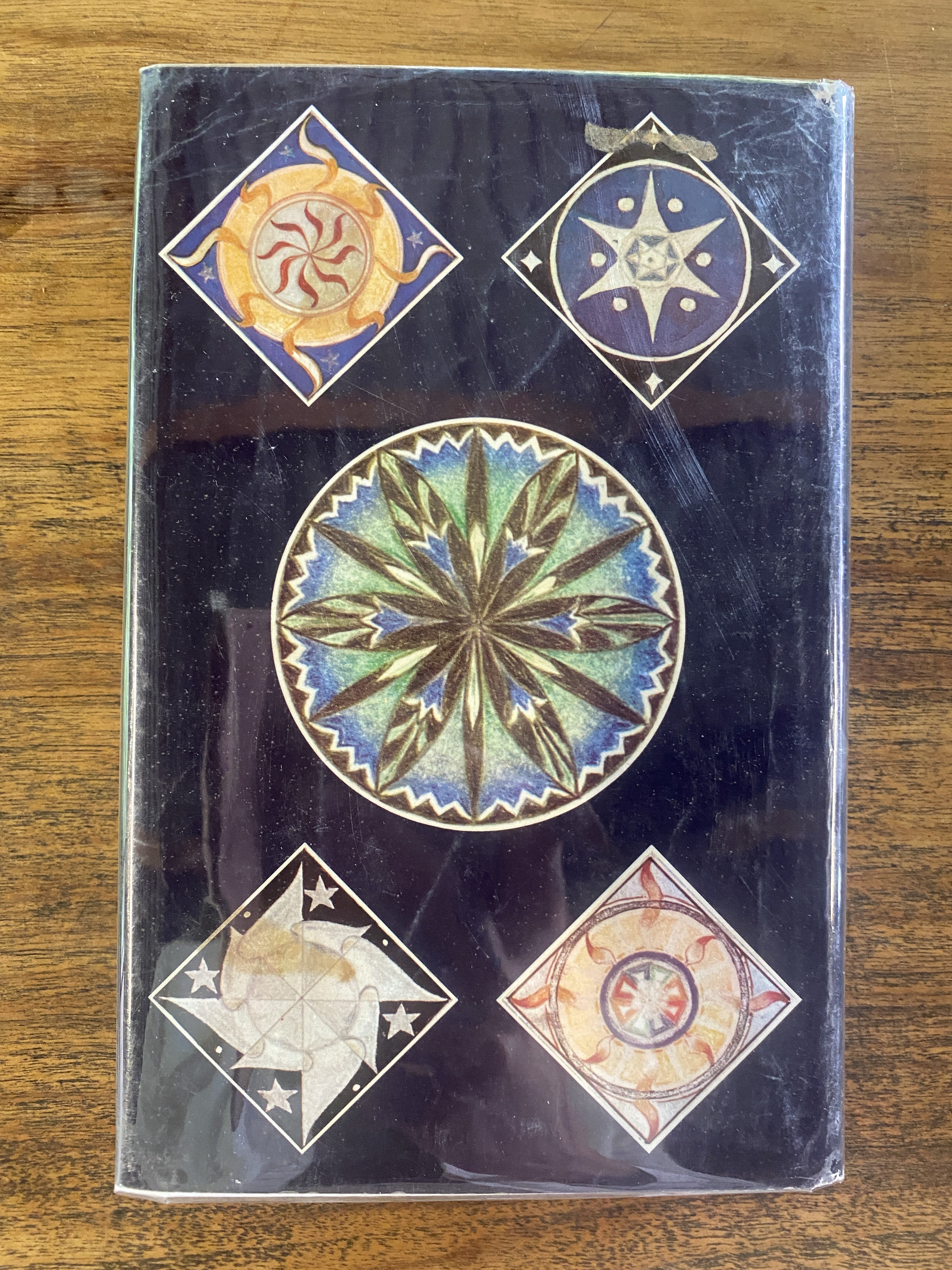 The Silmarillion - Tolkien, J. R. R.