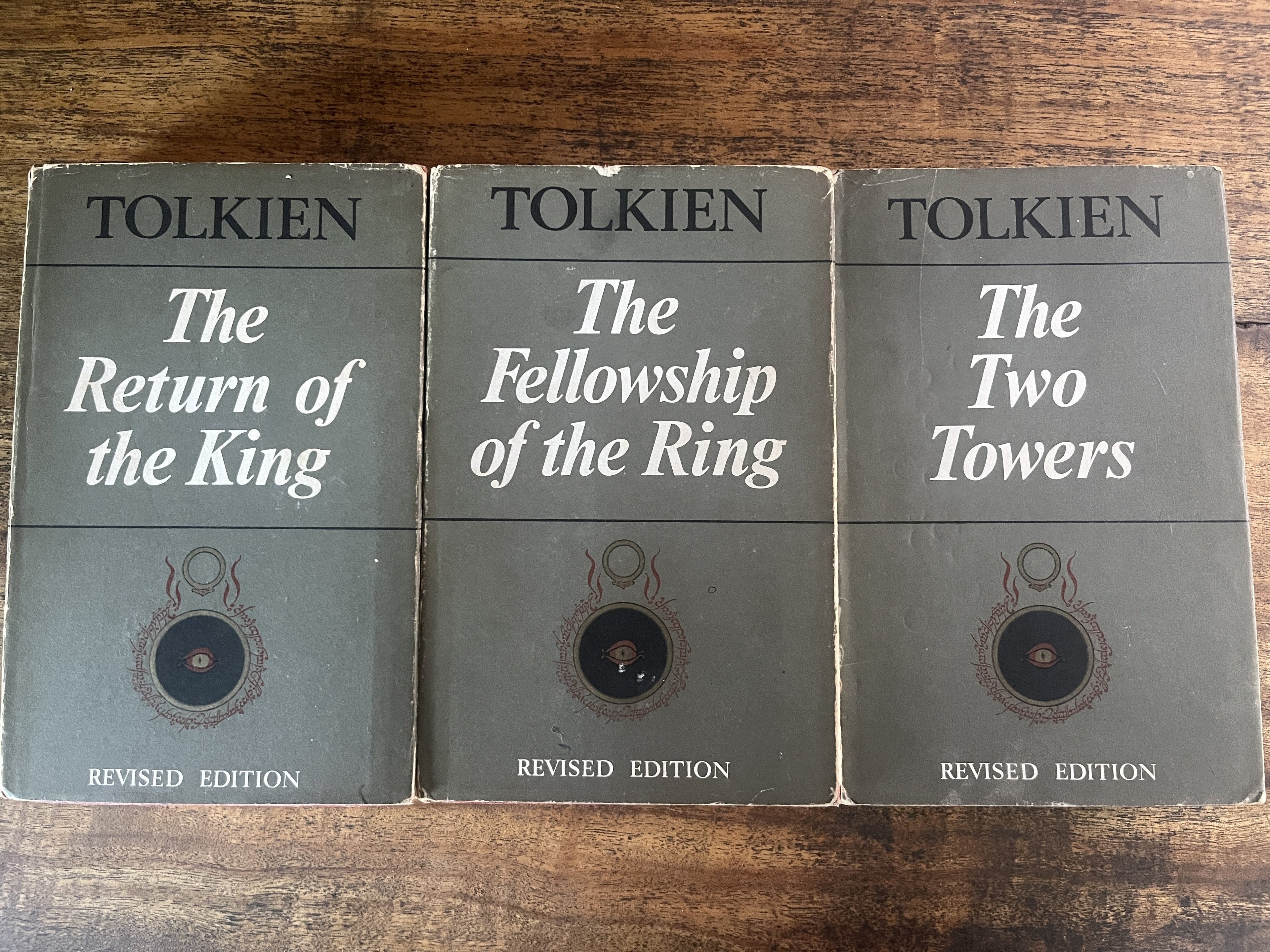 Lord of the Rings Trilogy - Tolkien, J. R. R.