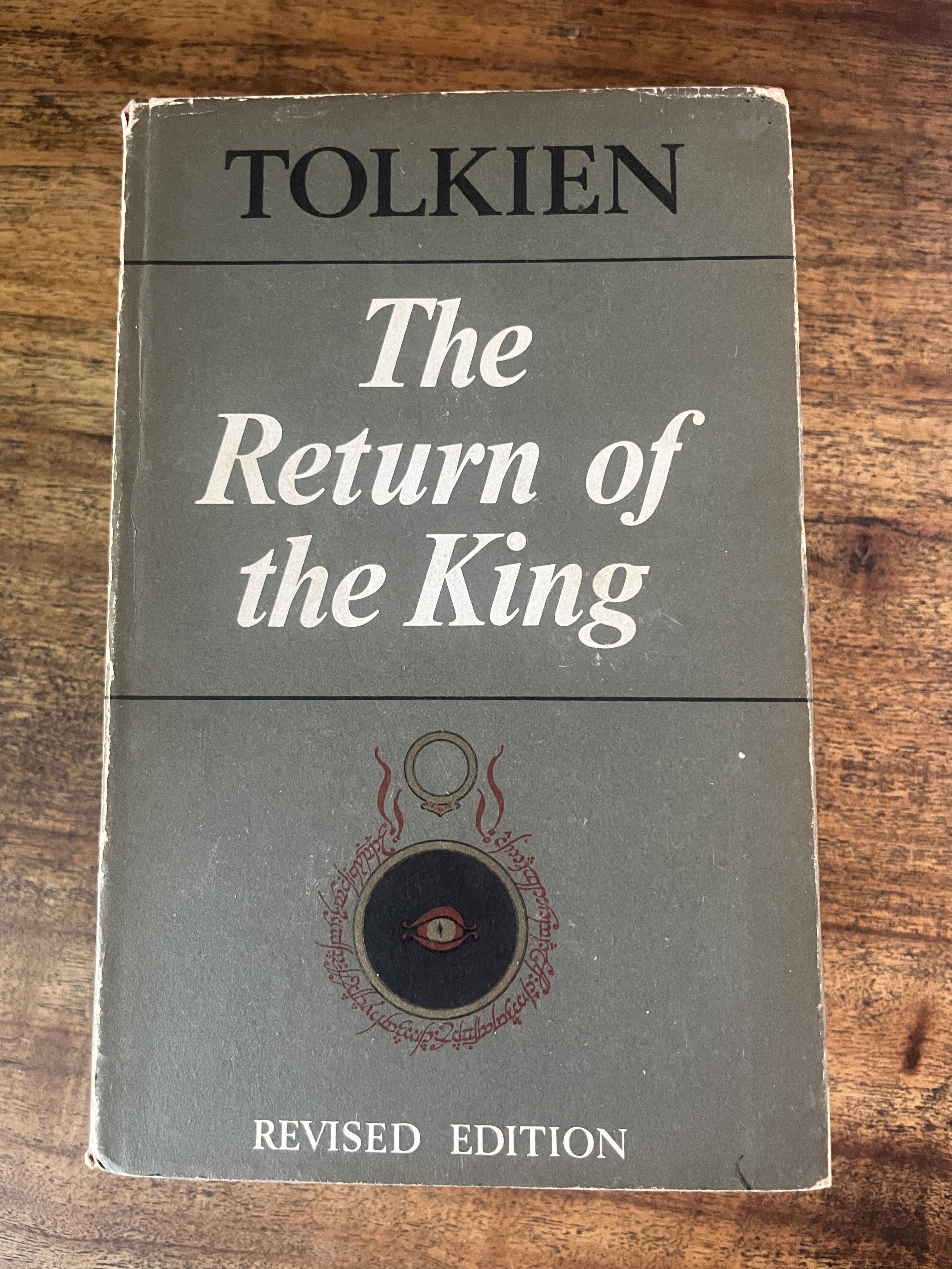 Lord of the Rings Trilogy - Tolkien, J. R. R.