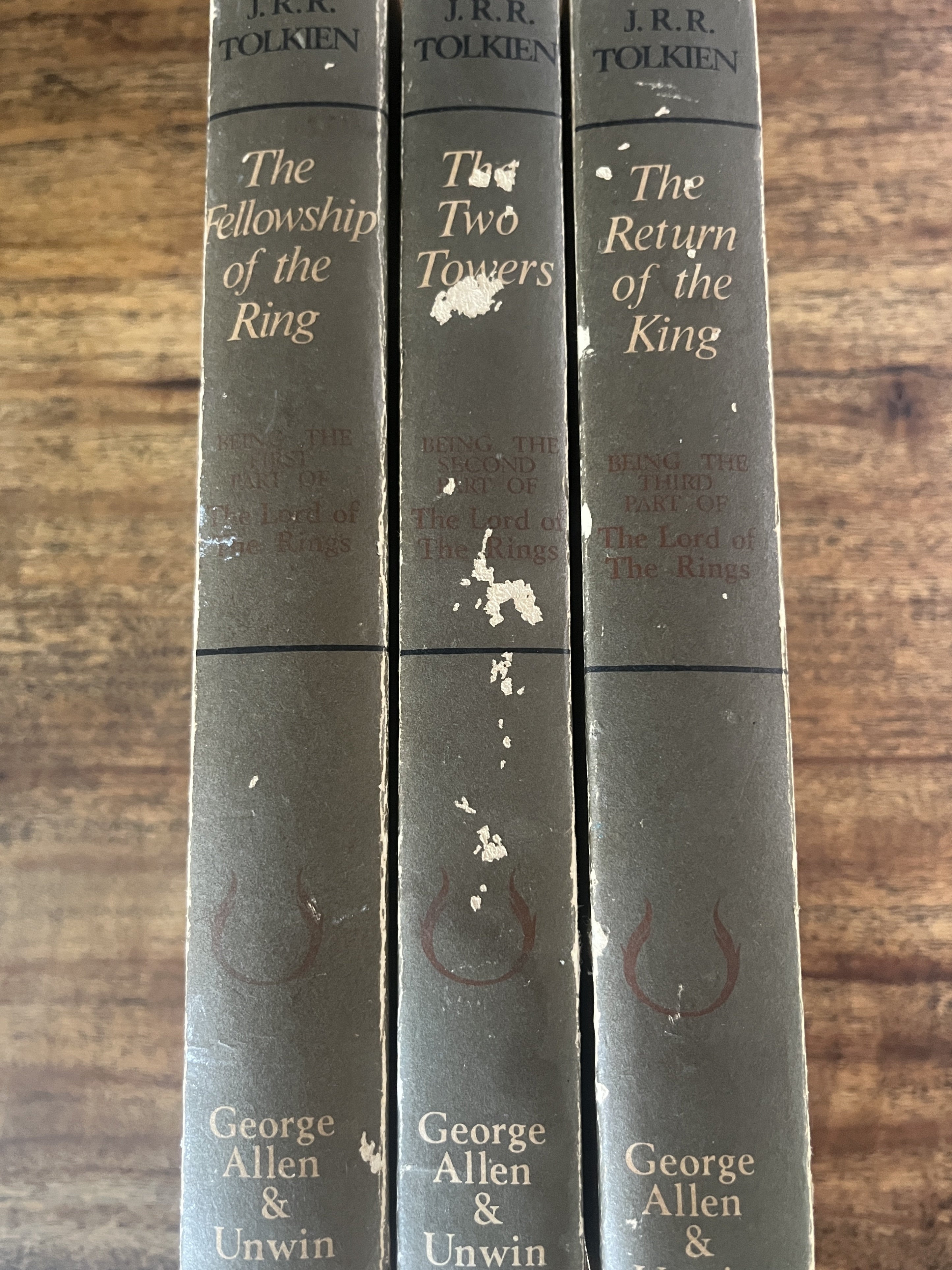 Lord of the Rings Trilogy - Tolkien, J. R. R.