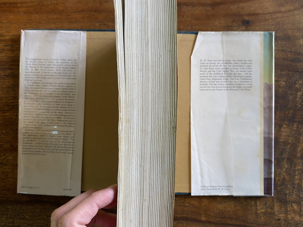 The Far Pavillions — Kaye, M. M.