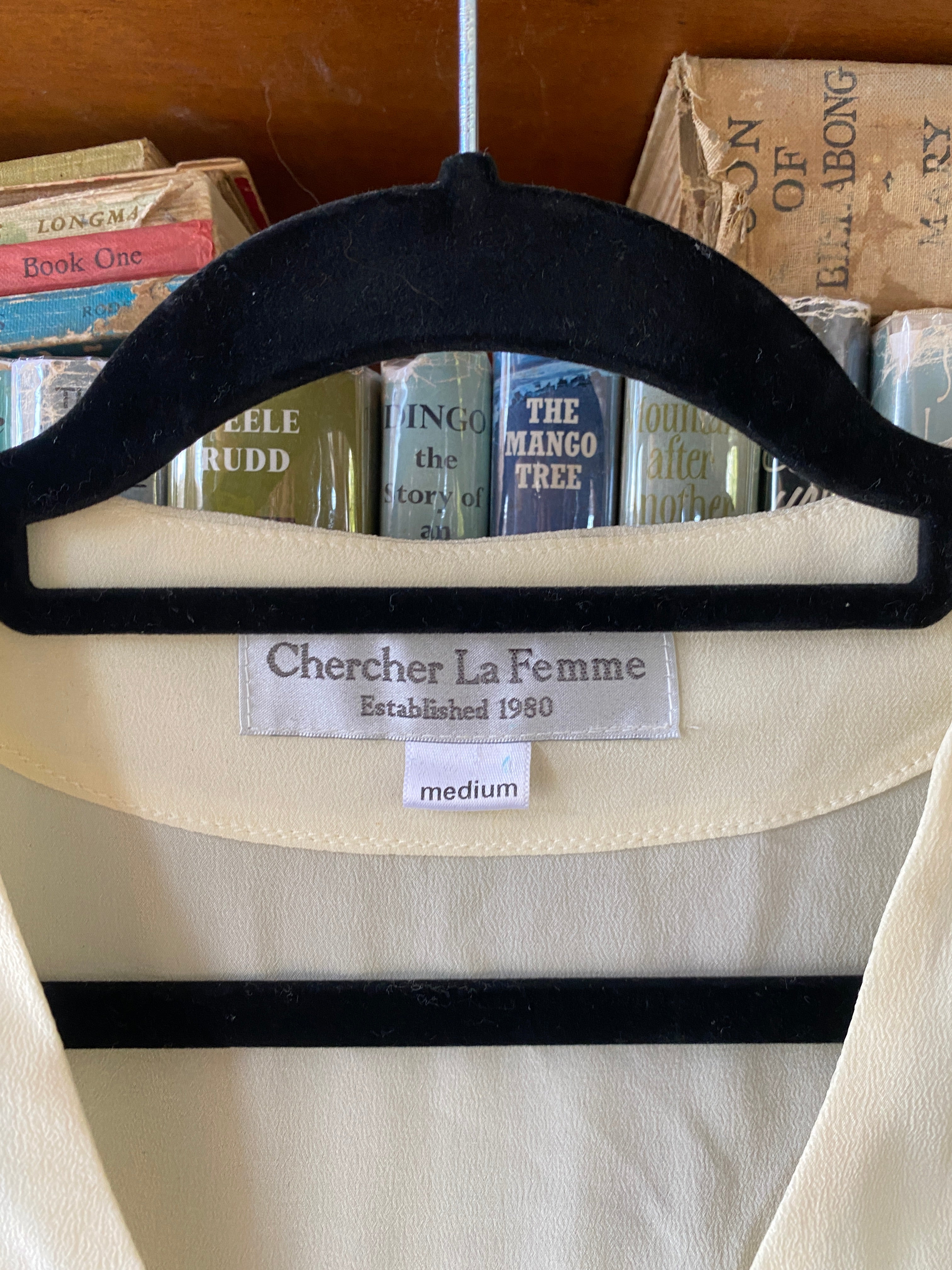 Chercher La Femme Pure Silk Ruffle Blouse – Ivory – Size M
