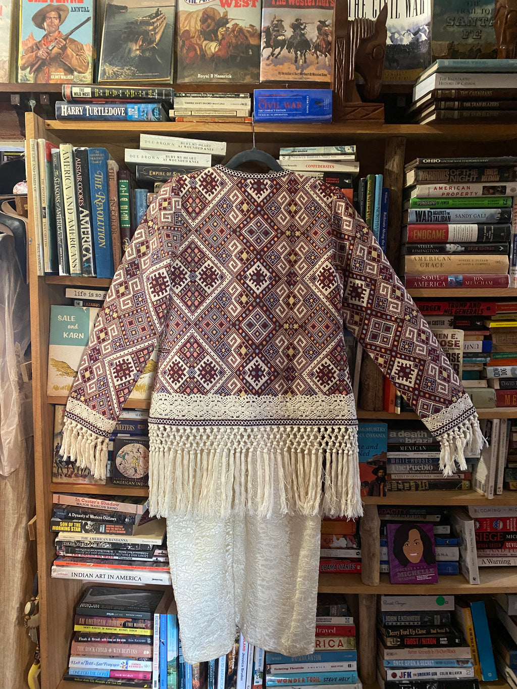 Wild & Willow Bohemian Tapestry Fringe Jacket – Size 10