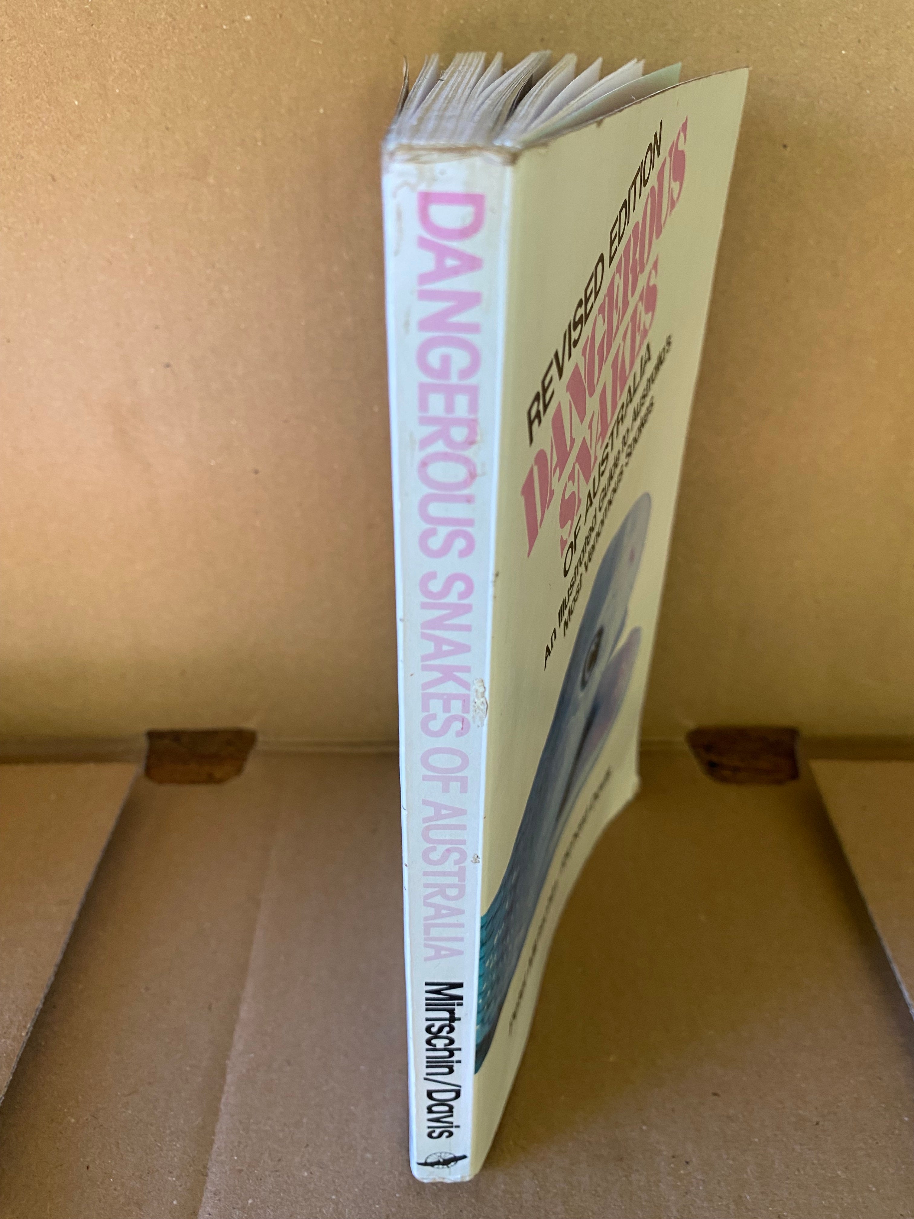 Dangerous Snakes of Australia - Mirtschin, Peter