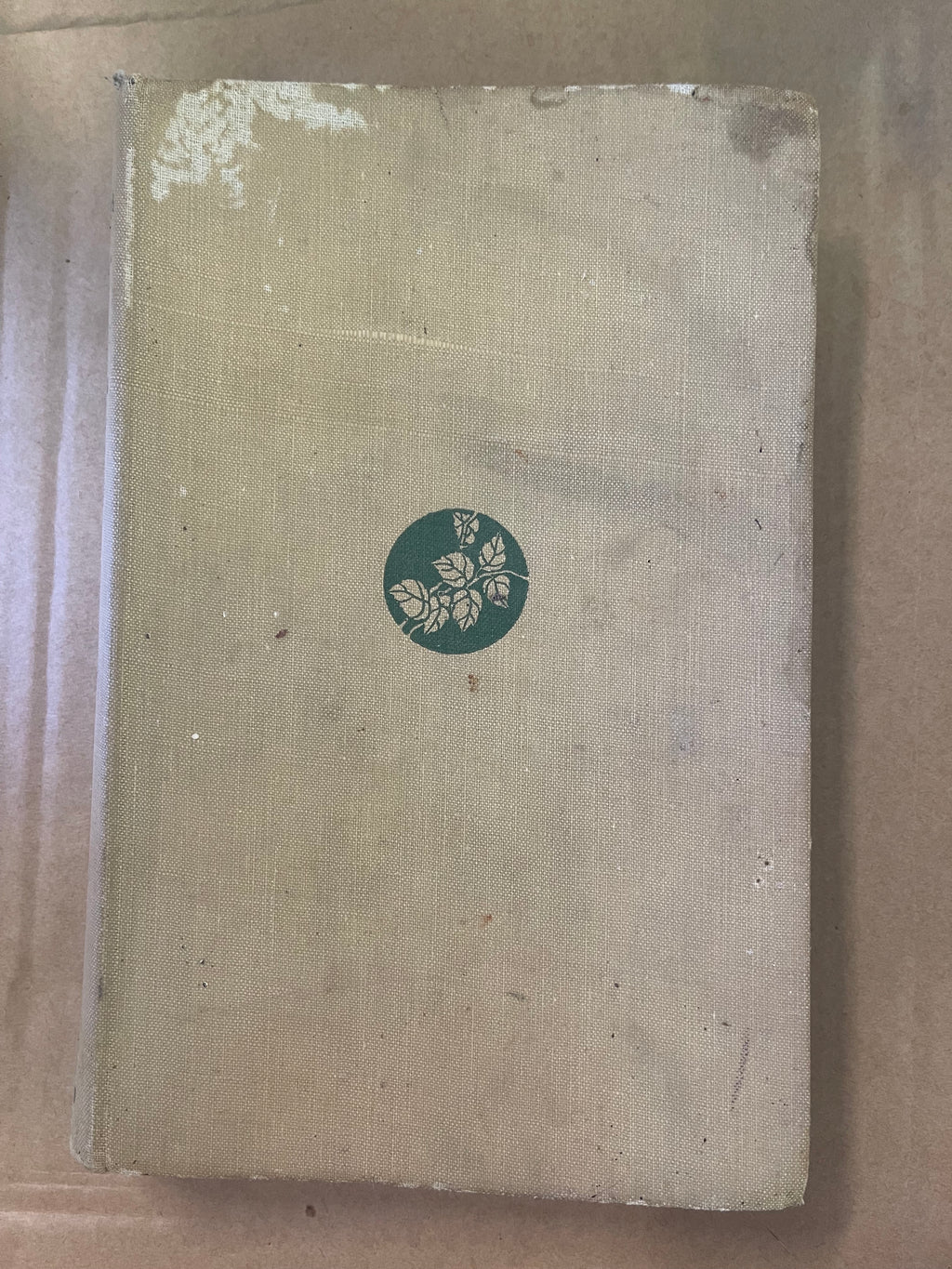 A Gardeners Log — Walling, Edna