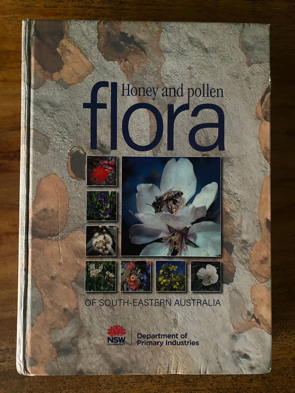 Honey and Pollen Flora of South Eastern Australia — Somerville, Dr. Douglas