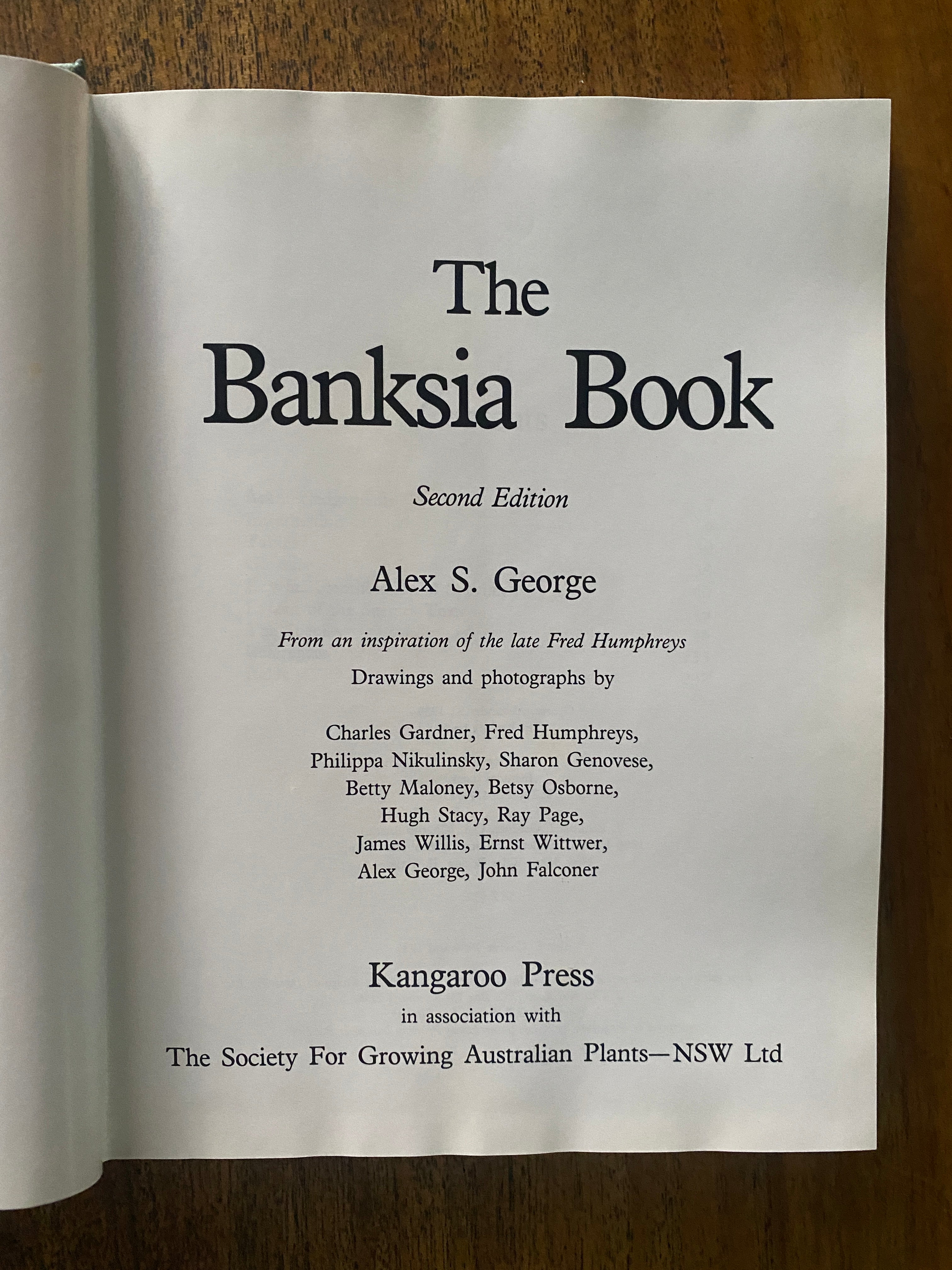 The Banksia Book — George, Alex S.