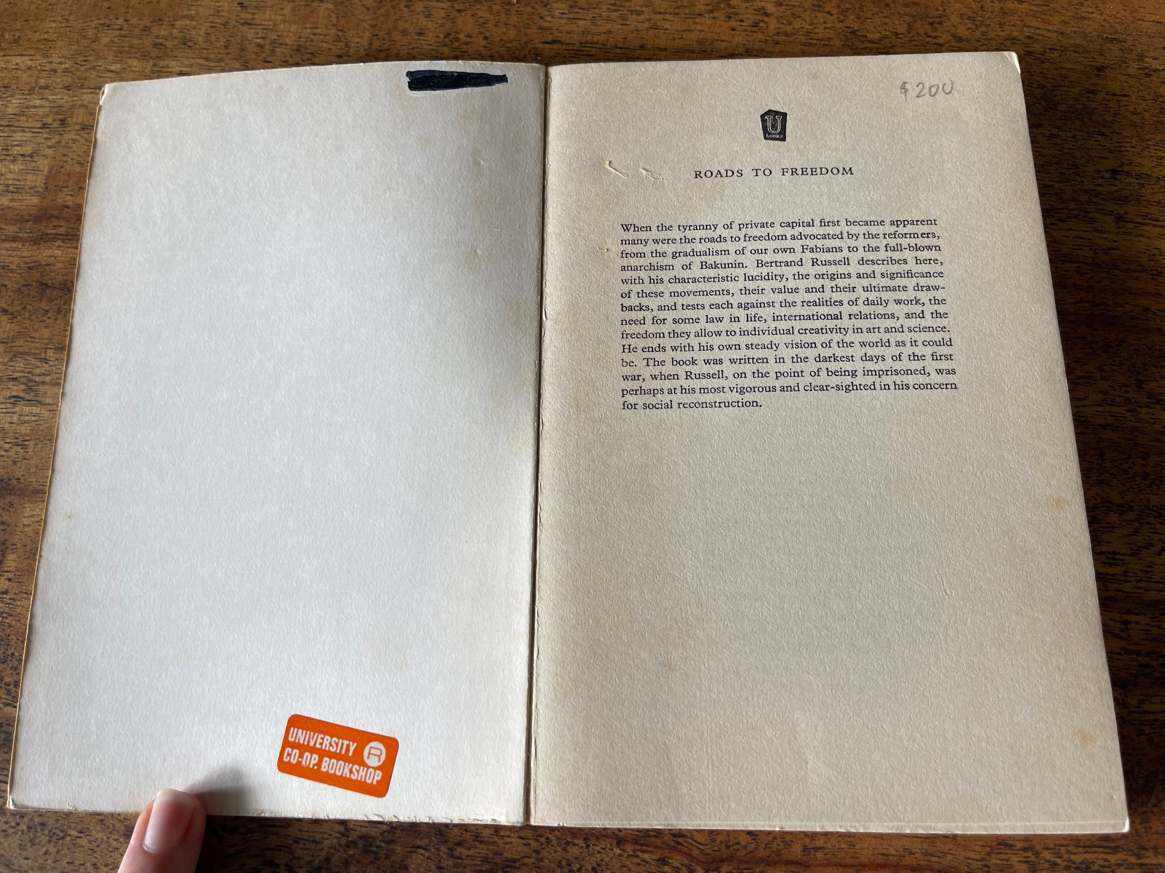 Roads to Freedom - Russell, Bertrand