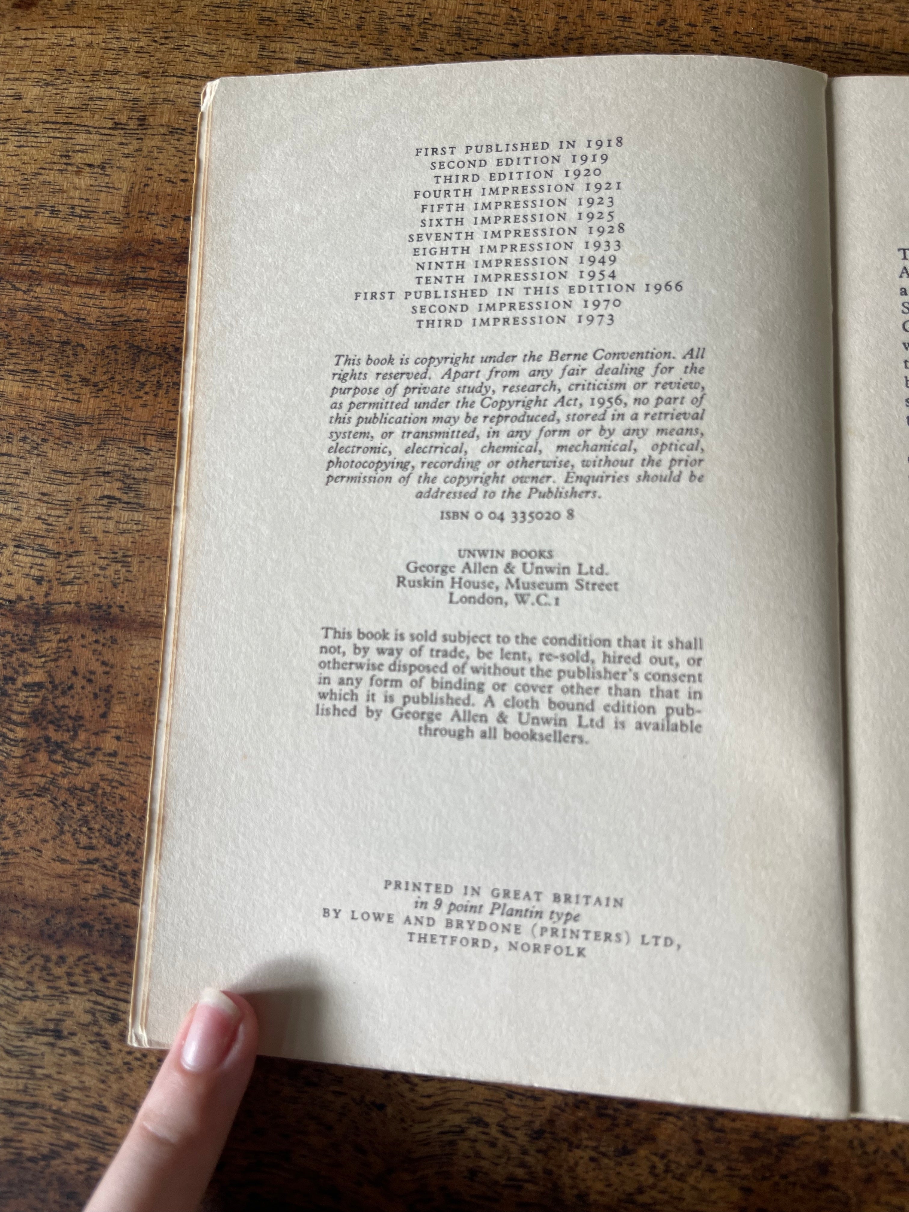 Roads to Freedom - Russell, Bertrand