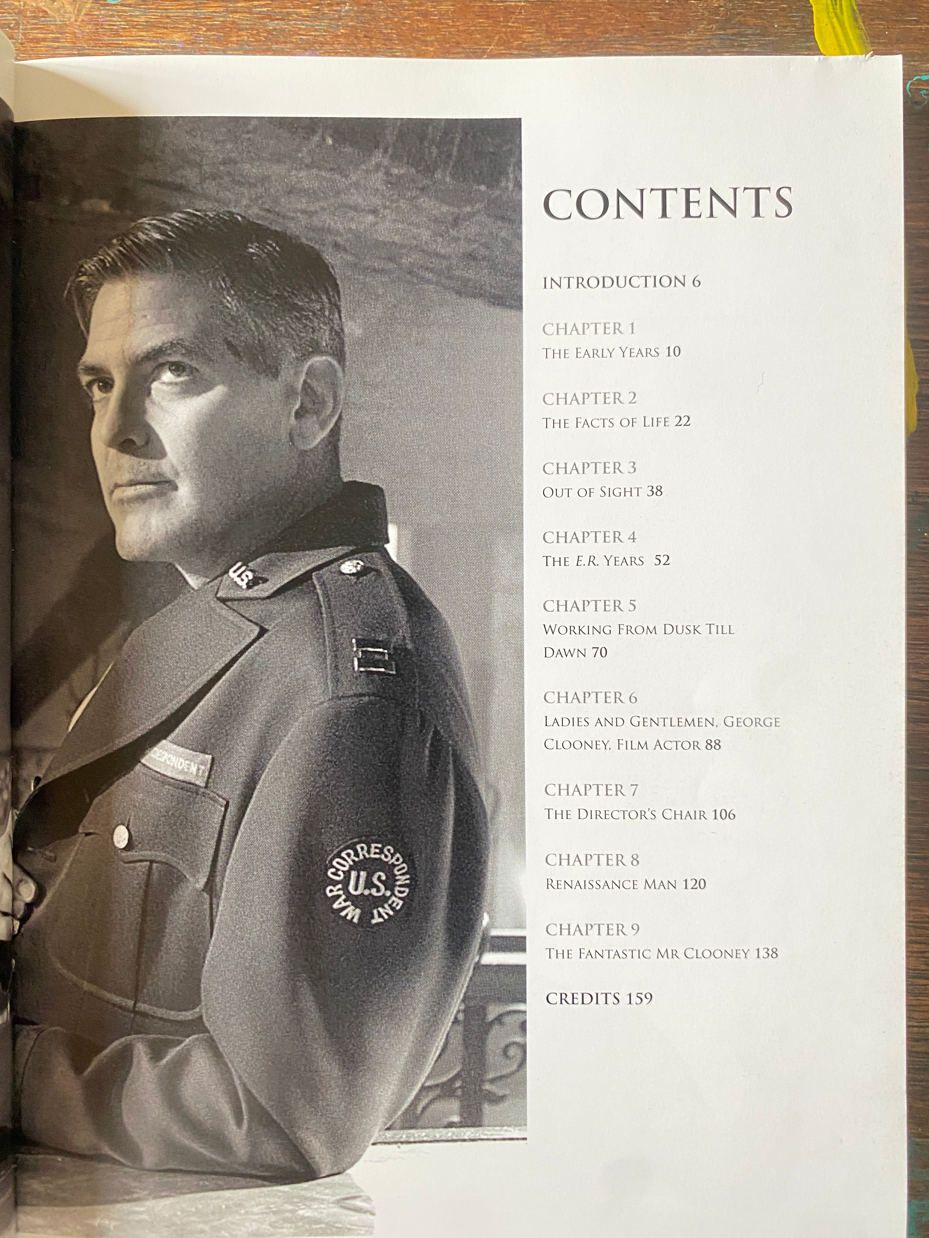 George Clooney; The Illustrated Biography - Cushman, Shana