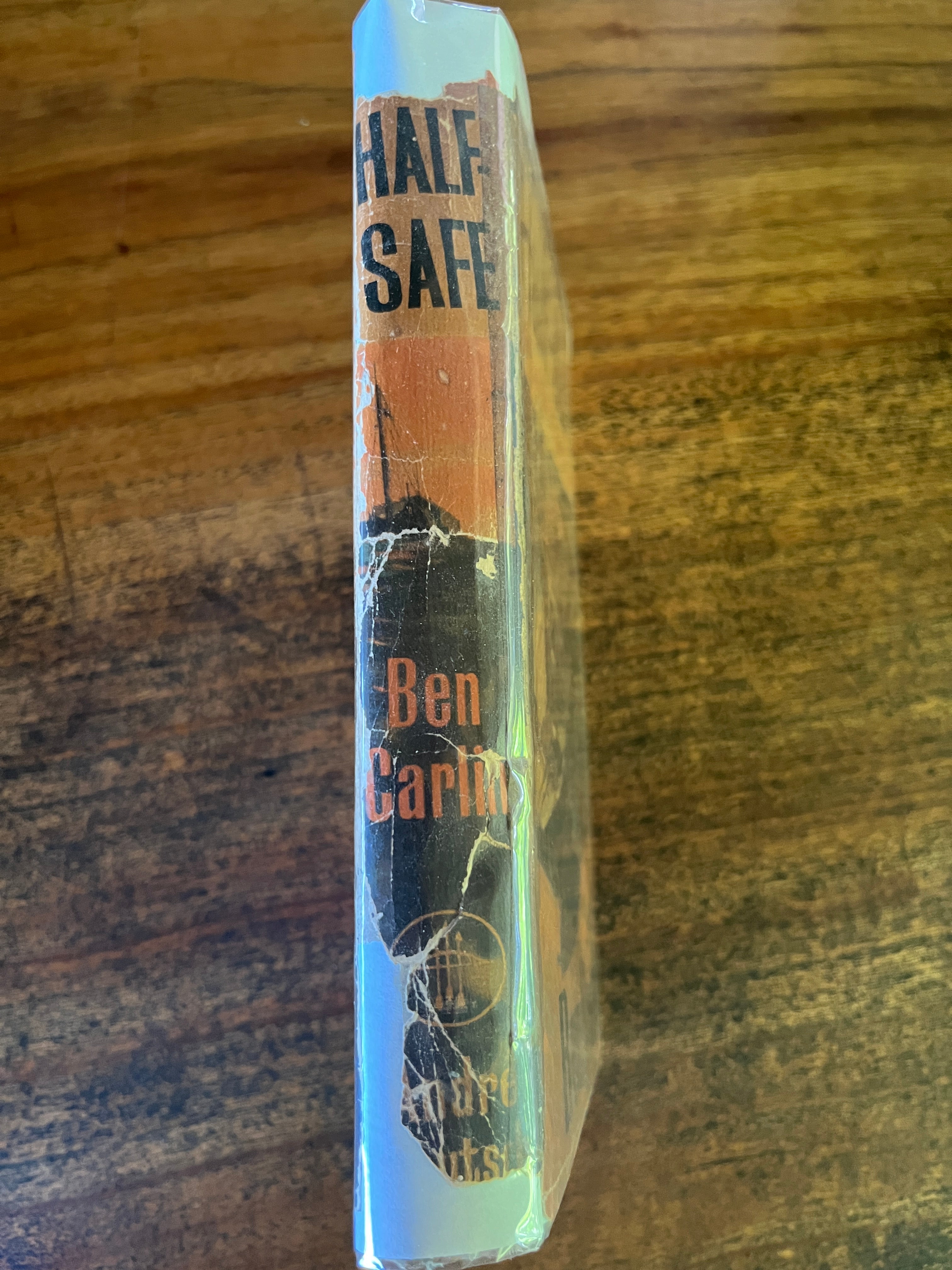 Half-Safe; Across The Atlantic by Jeep - Carlin, Ben