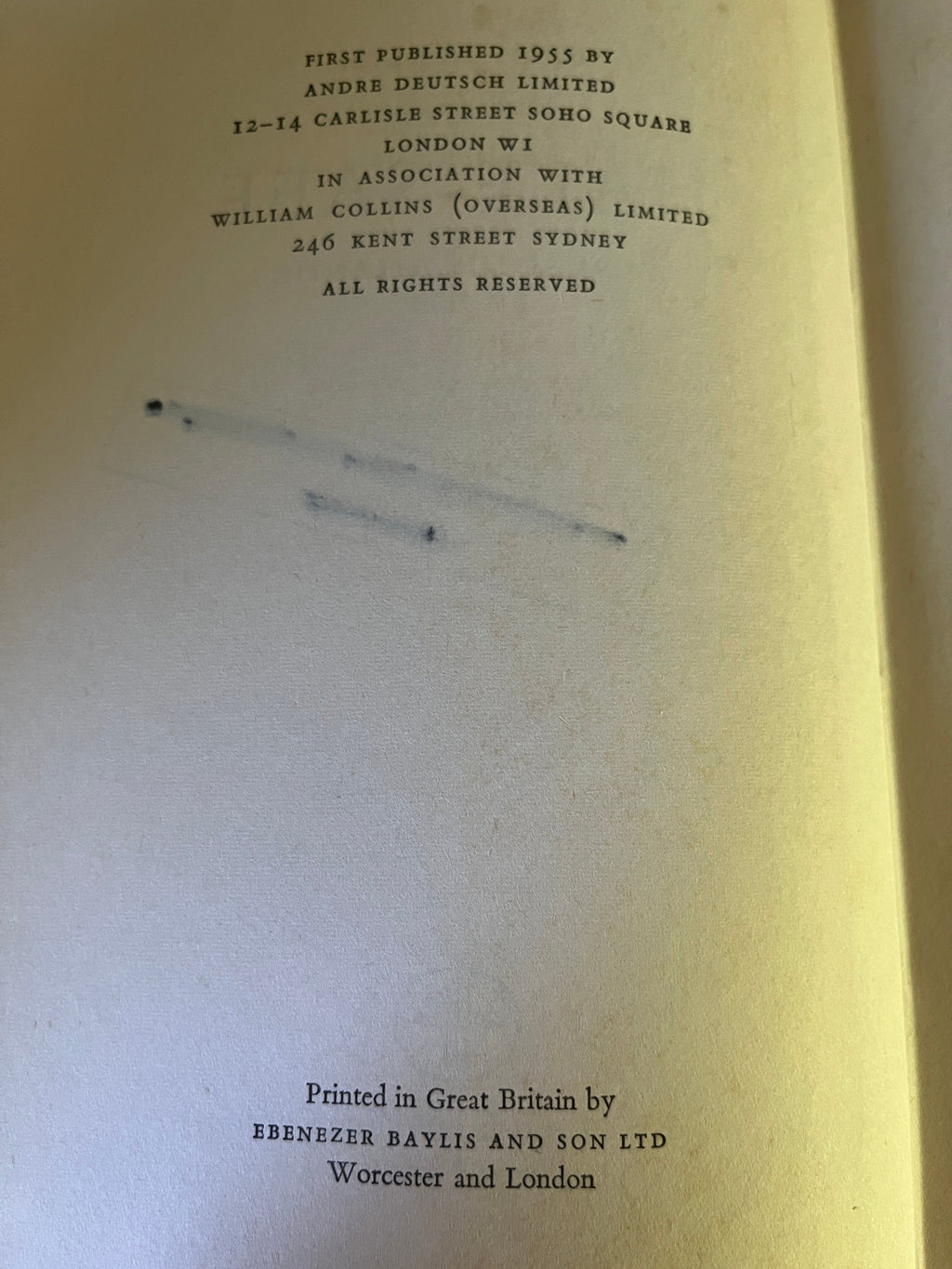 Half-Safe; Across The Atlantic by Jeep - Carlin, Ben