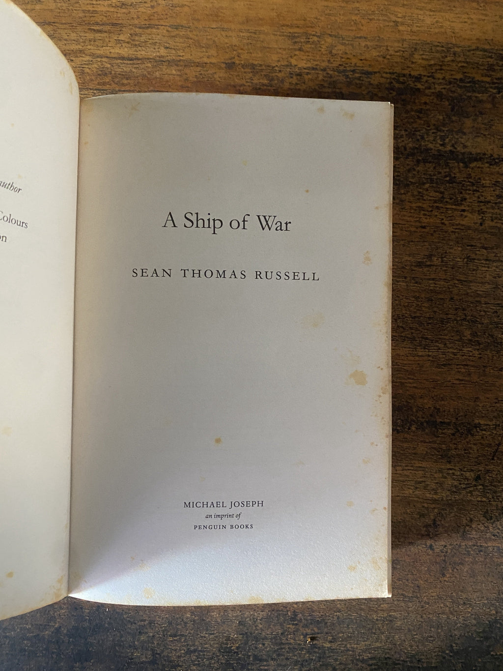 A Ship Of War - Russell, Sean Thomas