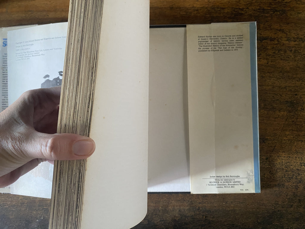 The Illustrated History Of The Submarine - Horton, Edward