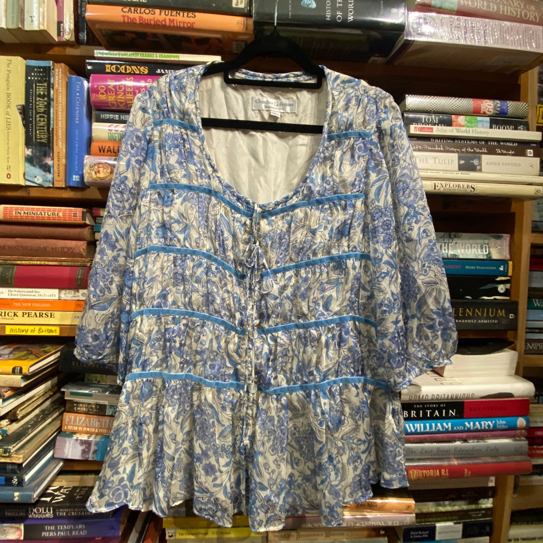 Chercher La Femme Pure Silk Floral Blouse – Blue &amp; Ivory – Size M