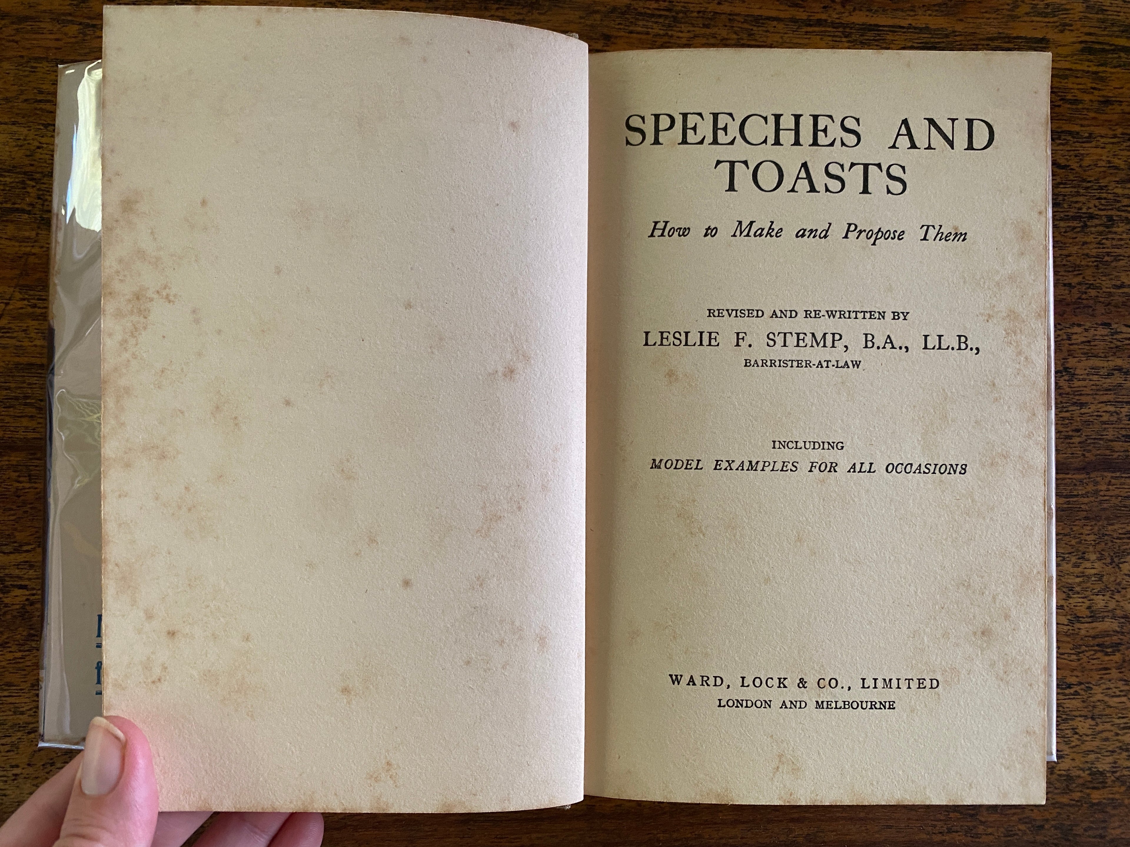 Speeches and Toasts: How to make and propose them