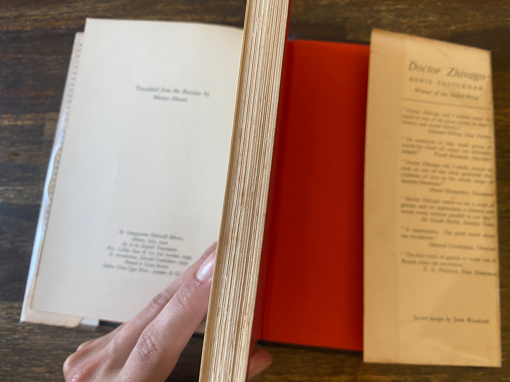 An Essay in Autobiography - Pasternak, Boris