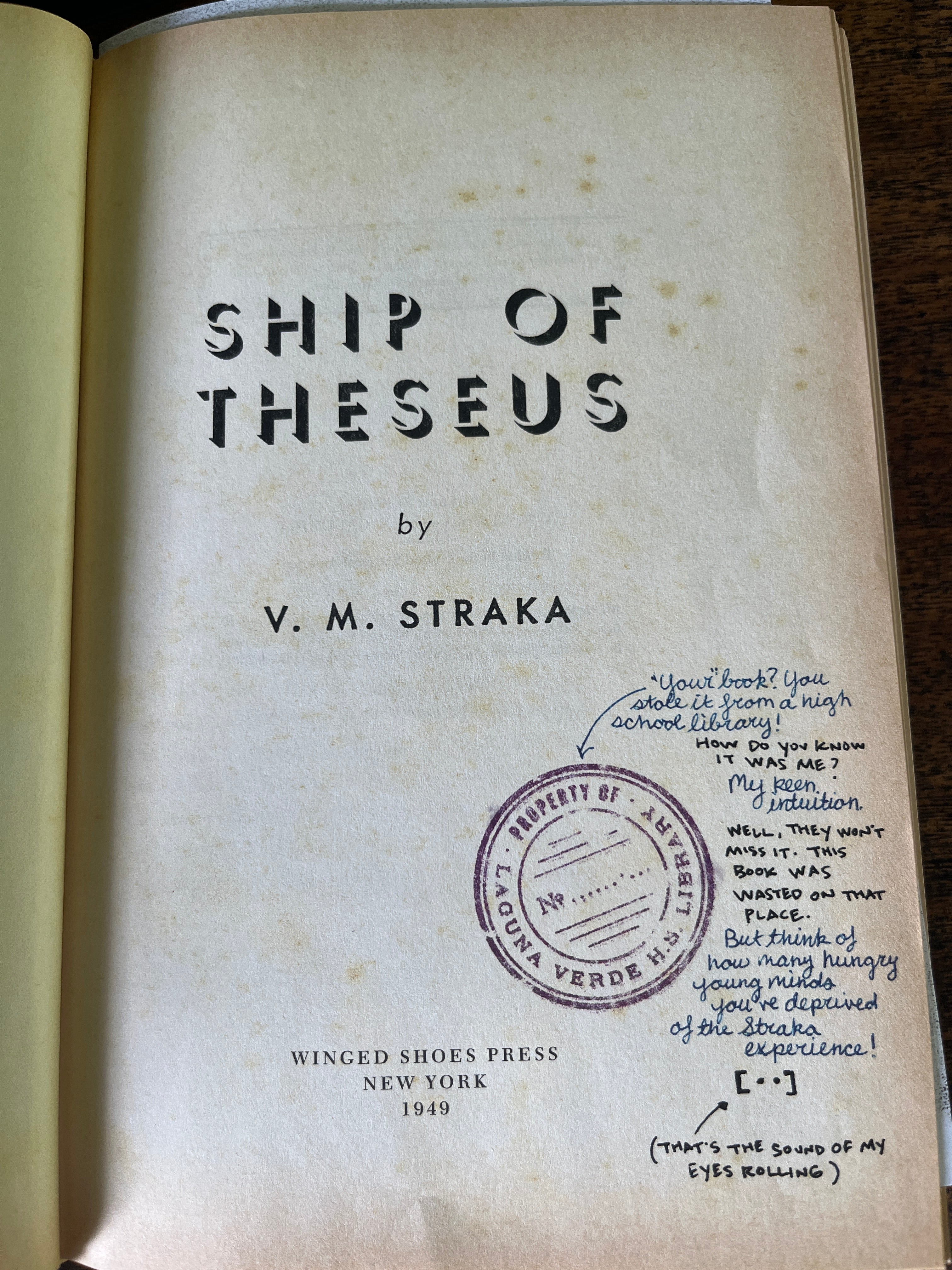 Ship Of Theseus - Abrams, J. J. & Dorst, Doug